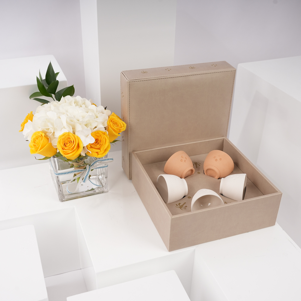 مجموعة كؤوس  يوم التأسيس من شركة الحرف السعودية | زهور