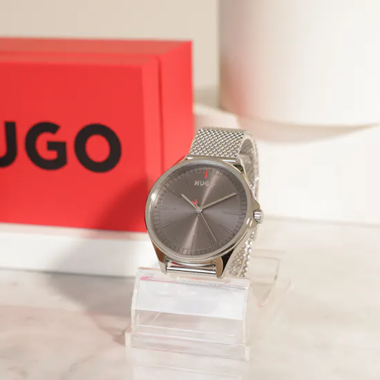 Hugo Smash Silver Men's Watch | Astounding Flowers
