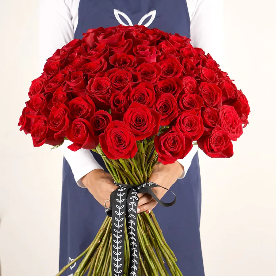 100 Red Roses Hand Bouquet IV 2