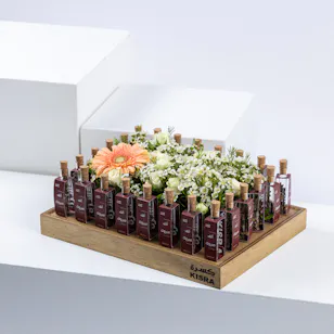 Kisra Congratulation Giveaway Tray | Flowers