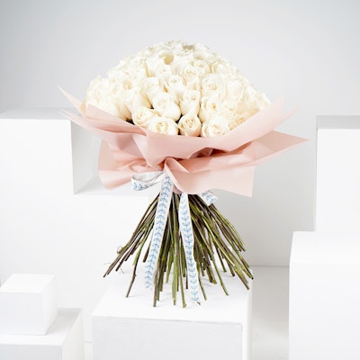 100 White Roses Hand Bouquet