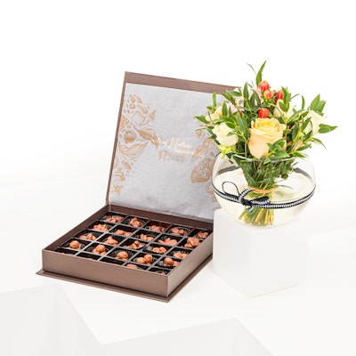 Svanah Nuts Chocolate Box | Delight Rose