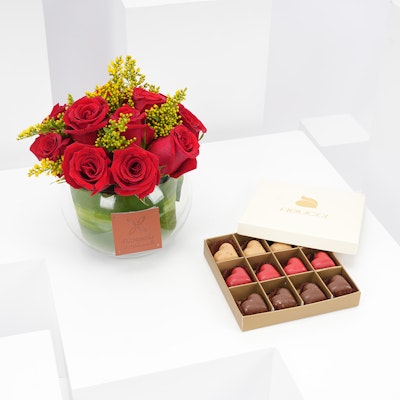 Abucci Chocolate with Roses