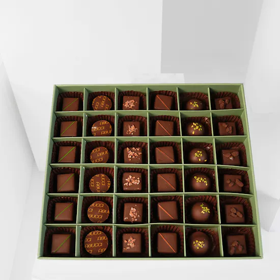 Abucci Chocolate Box 36 Pieces | Rose Bouquet