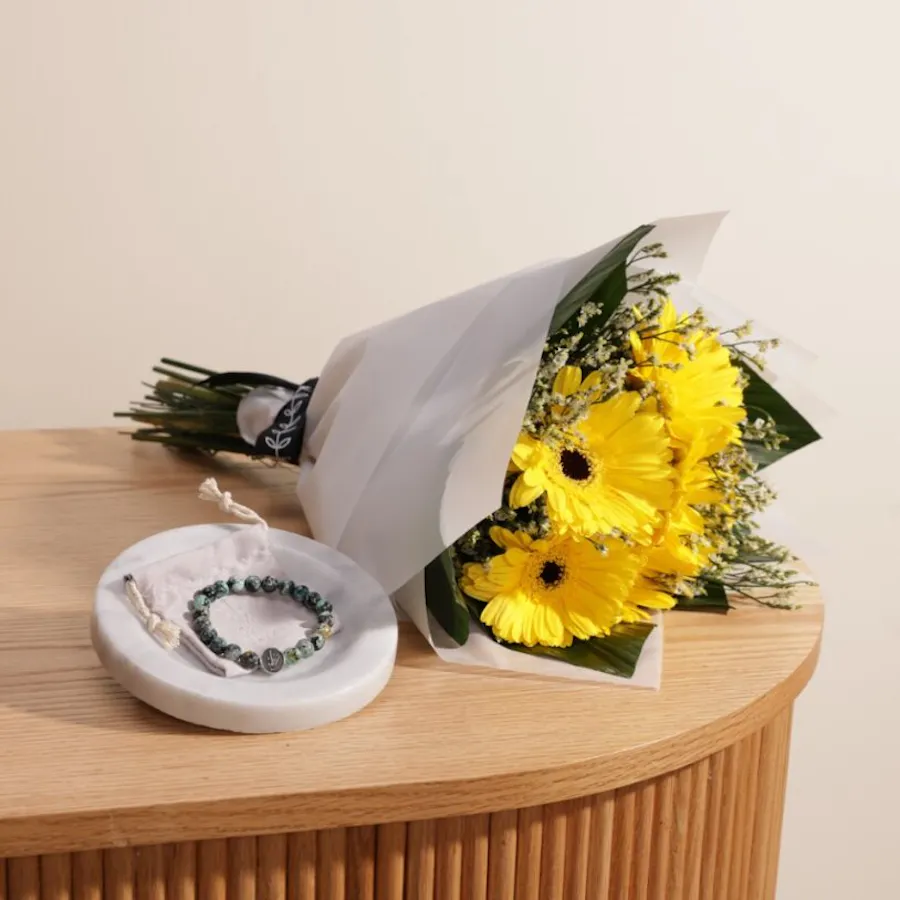 Zayan Cufflinks & Bracelet for Men | Gerbera Bouquet 3