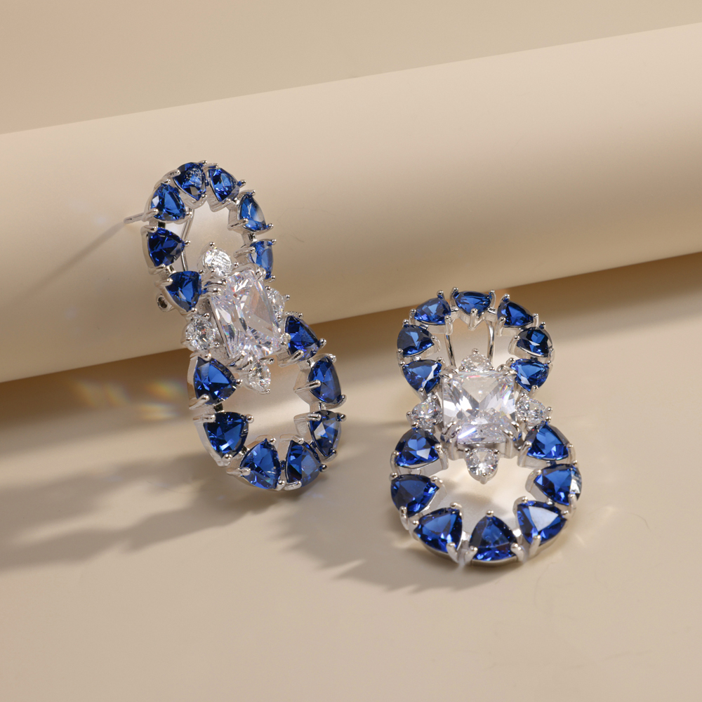 Earring Queen Diana In Blue