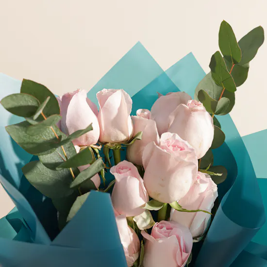 December Cake Hajj Mabrur White Floral Cake | Blessed Flower