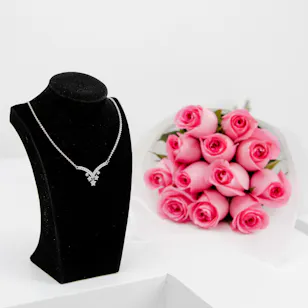 Felizmoda V Silver Necklace |Pink Roses Felizmoda V Silver Necklace |Pink Roses