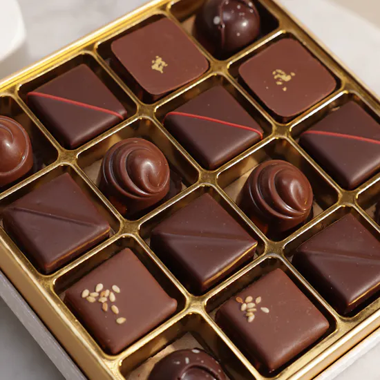 Bateel Chocolates | Flowers Bouquet