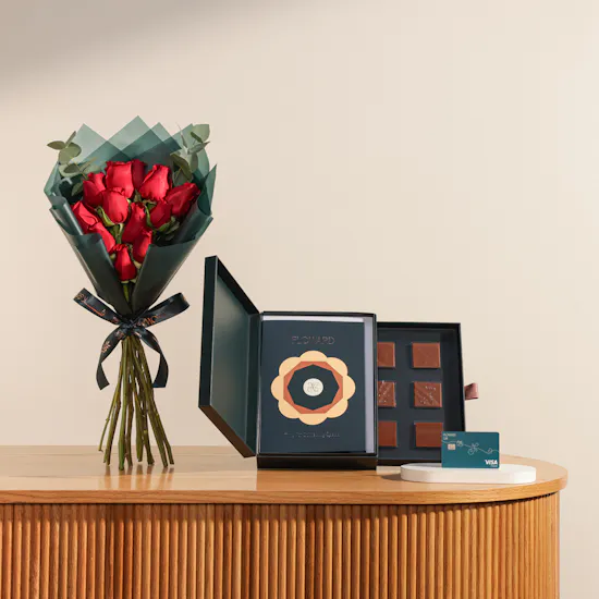 Floward Card 100 KWD and Chocolate Box | Delightful Flowers