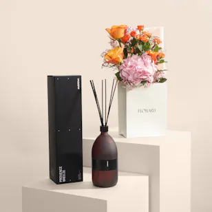 معطر بأعواد عطرية بروفانس بريز من مبخر | باقة زهور الدلال معطر بأعواد عطرية بروفانس بريز من مبخر | باقة زهور الدلال