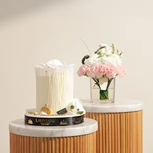 Laviviane Personalized White Orchid Engagement or Wedding Cake | Pride Flower Vase
