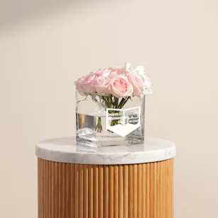 Emirati Women's Day Flowers Vase 