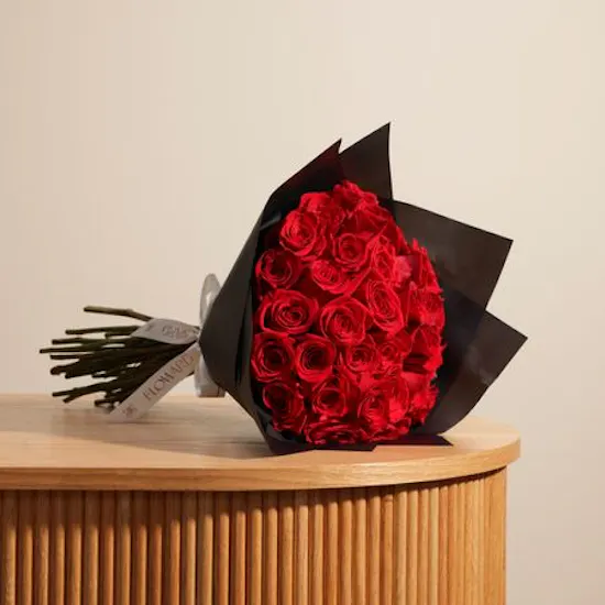 Romantic Crimson Roses Bouquet | 35 Flowers