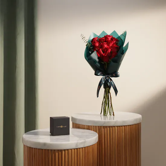 Zayan Malachite Silver Bracelet | Cheerful Rose Bouquet