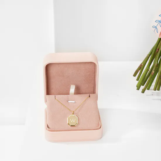 Floward Letter W Necklace | Red Roses