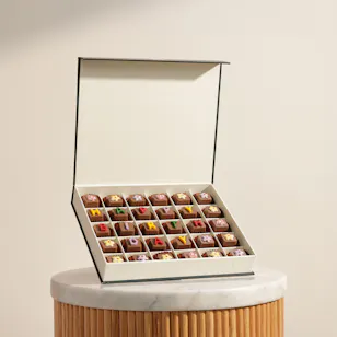 Floward Happy Birthday Medium Chocolate Box