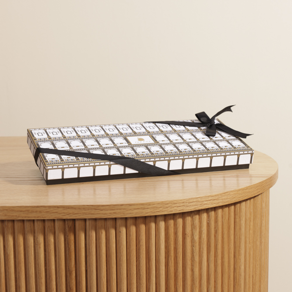 صندوق شوكولاتة كبير متنوع من ابوتشي