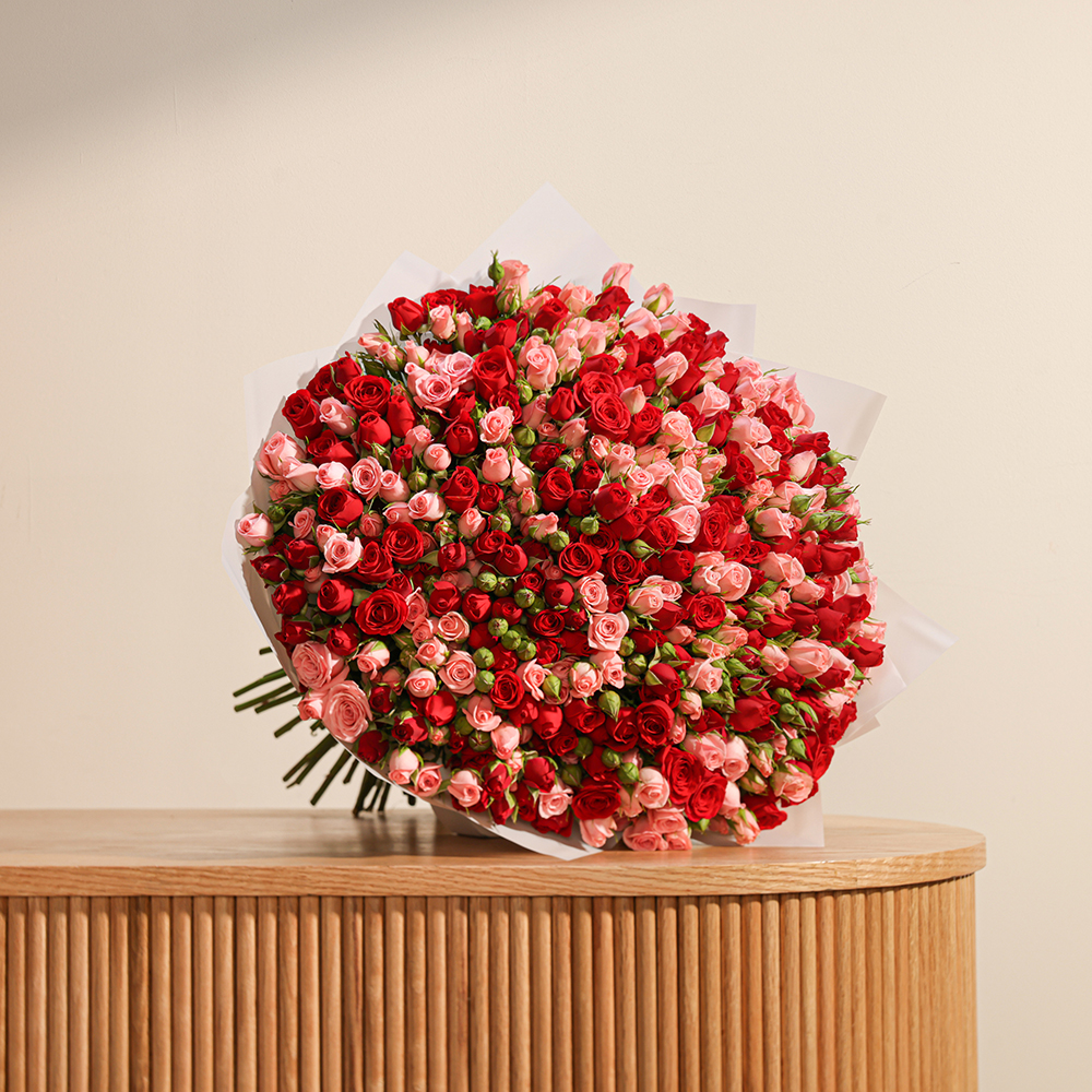 باقة زهور مزيج التناغم المهيب