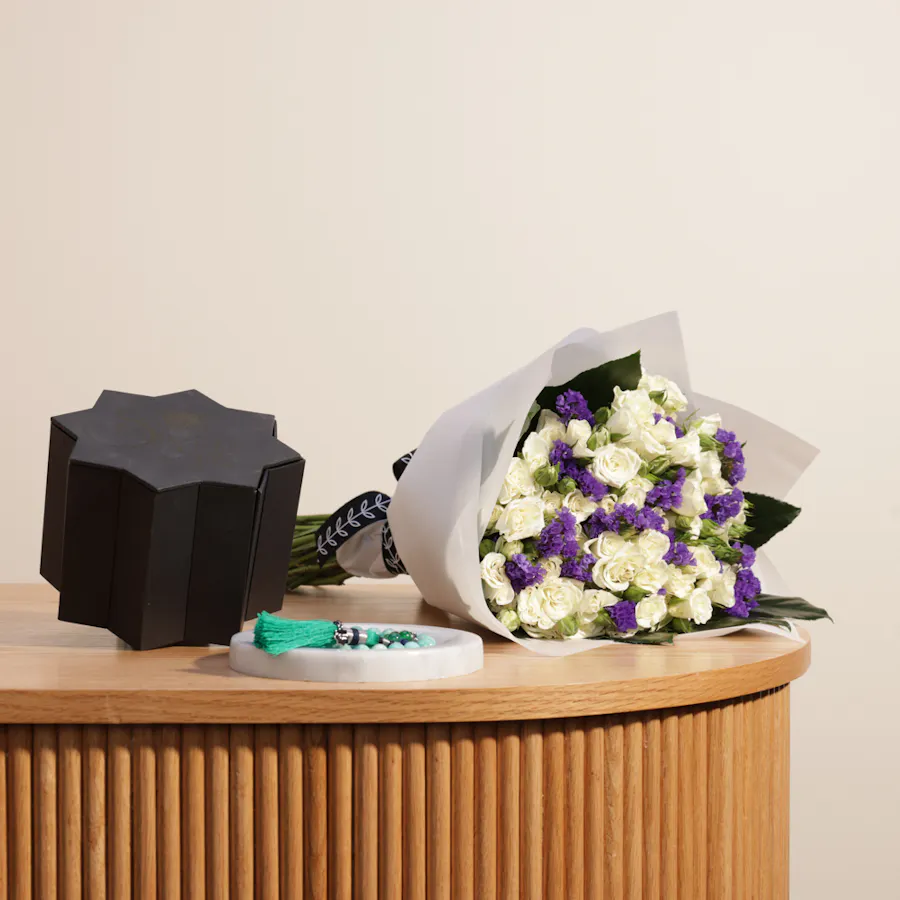 Tasneem Eshki Rosary	| Stunning Bouquet  2