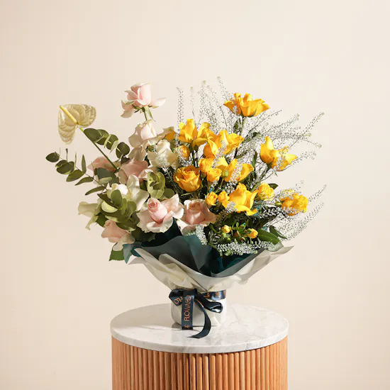 Floward Hazelnut & Chocolate Cake | Happy Birthday Flowers Bouquet