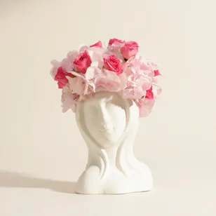 Femininity's Crown Flower Vase Femininity's Crown Flower Vase