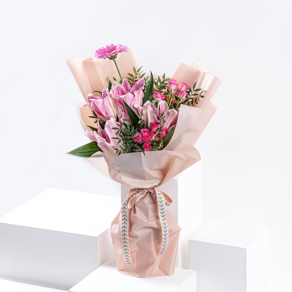 Online Flowers  Gifts Delivery in Cairo  Floward  SameDay Flowers  Delivery