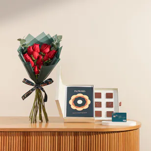 Floward 50 KWD Card and Chocolate Box | Bright Flower