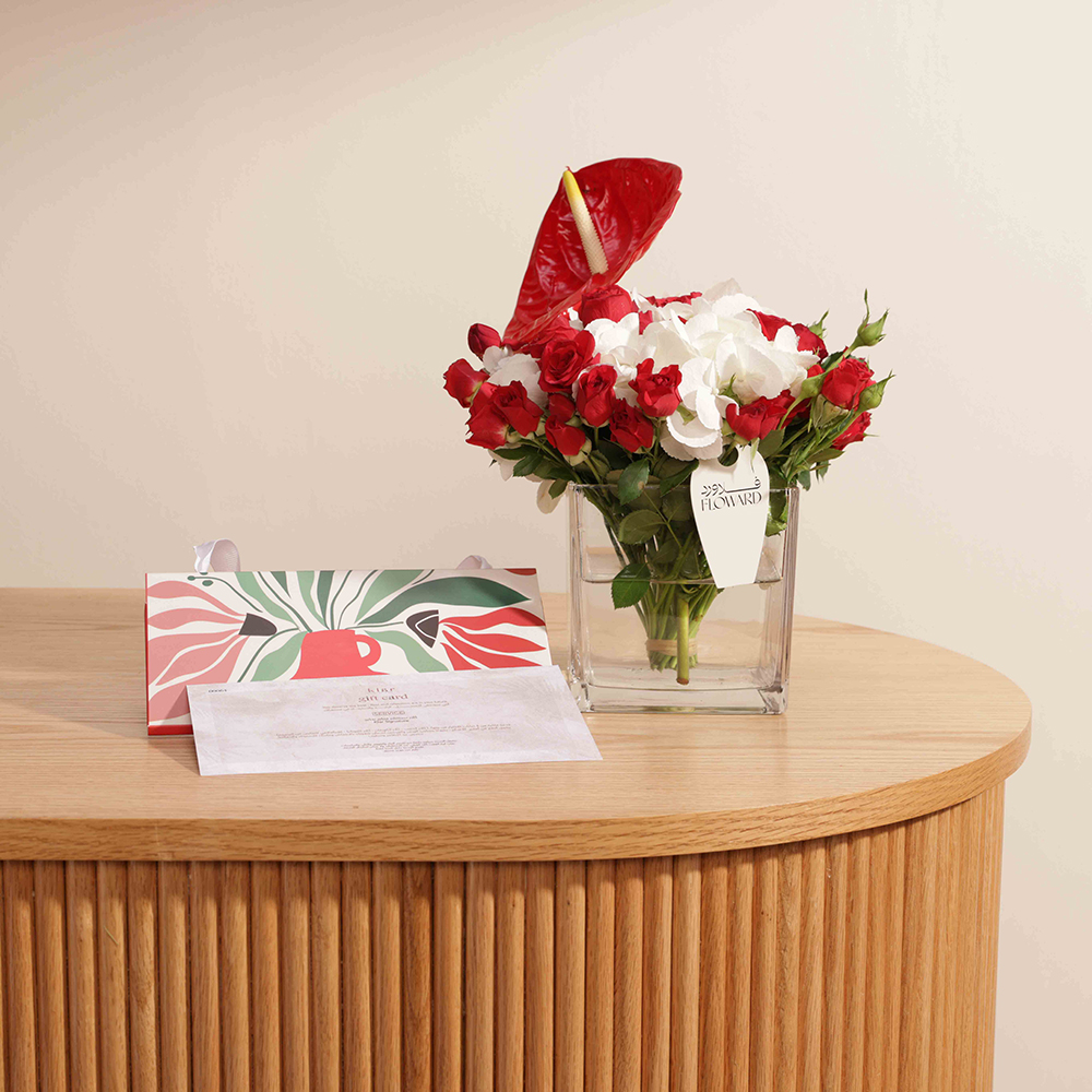 قسيمة هدية من كلار | الاحمر الساطع