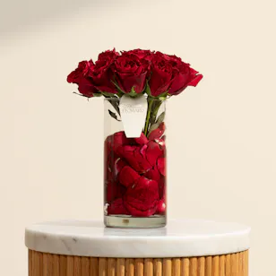 Timeless Charm Red Rose Vase Timeless Charm Red Rose Vase