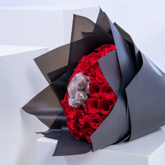 Red Rose with Chocolate Bouquet