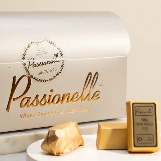 Passionelle Deluxe Chocolate Box