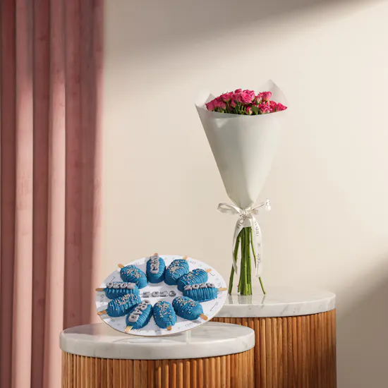 Floward 2026 Graduation Blue Popsickles | A New Chapter Flowers