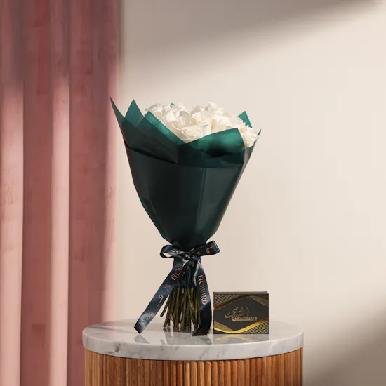 Dar Alsabaek 1 Gram Gold Bar | Romantic Roses Bouquet