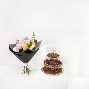 More Chocolate Crystal Tartique Trays | White Roses