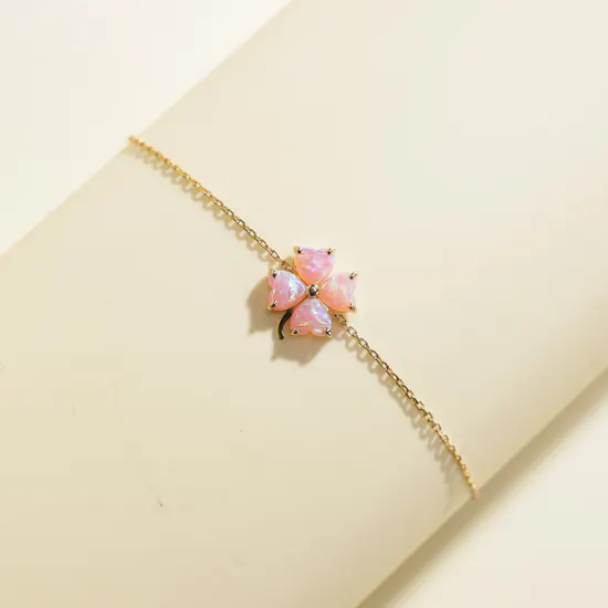 Leïa K. Oh Pink Clover Bracelet