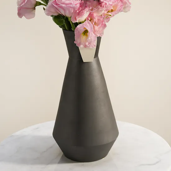 Breeze Pink Eustoma Vase