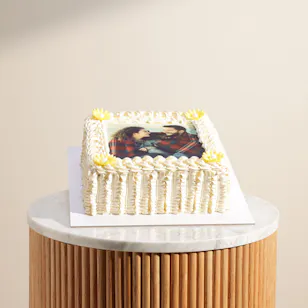 Floward Customized by Photo Unique Square Cake