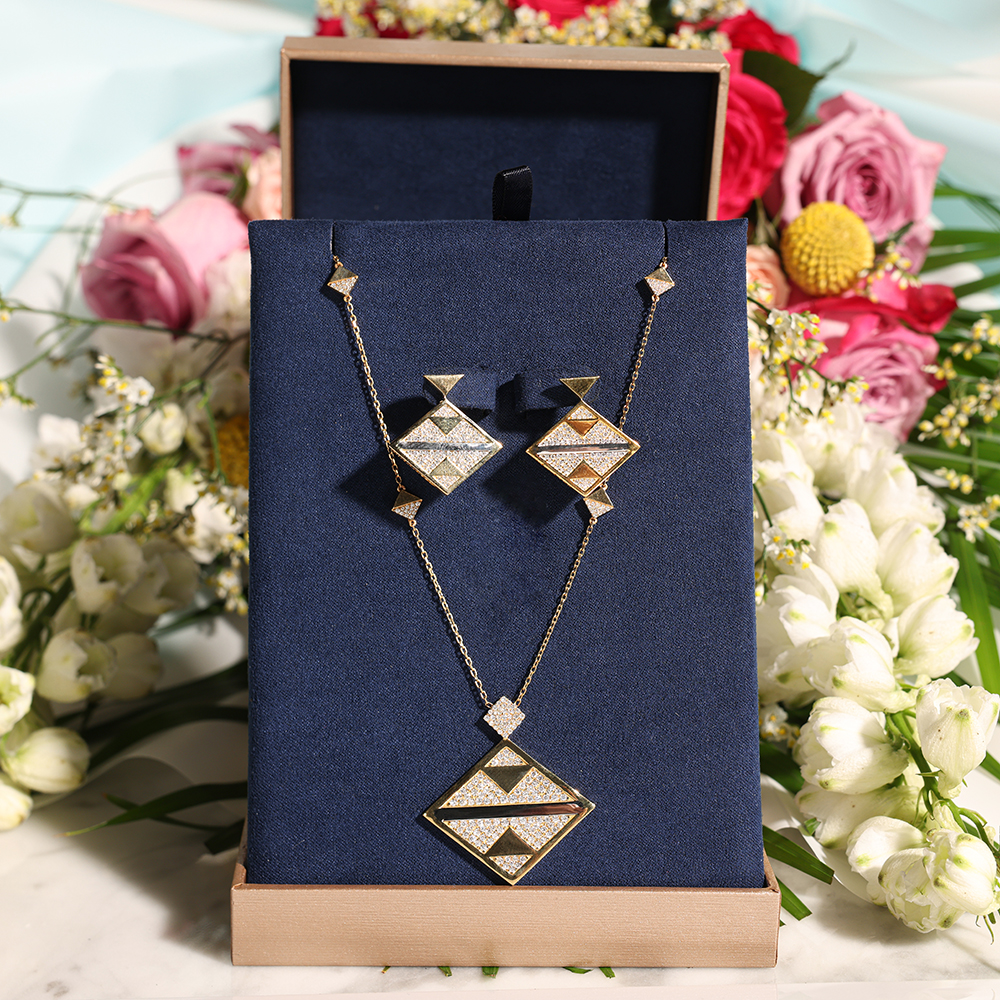 Midad Sadu Big Full Diamond Set | Delightful Bouquet