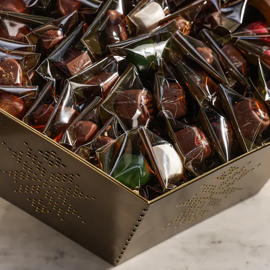 Nor Noyau Turath Round Chocolate Box