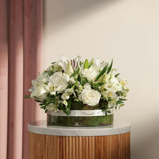 White Charm Flowers Vase
