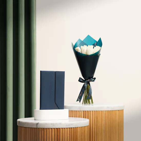 Atom Navy Pro Notebook | Stunning Flowers