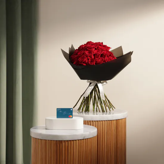 Floward 50 BHD Card | Royal Roses Bouquet