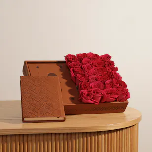 Floward Brown Quran | Royal Red Roses