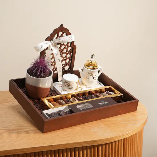 The Elegant Gathering Gift Tray