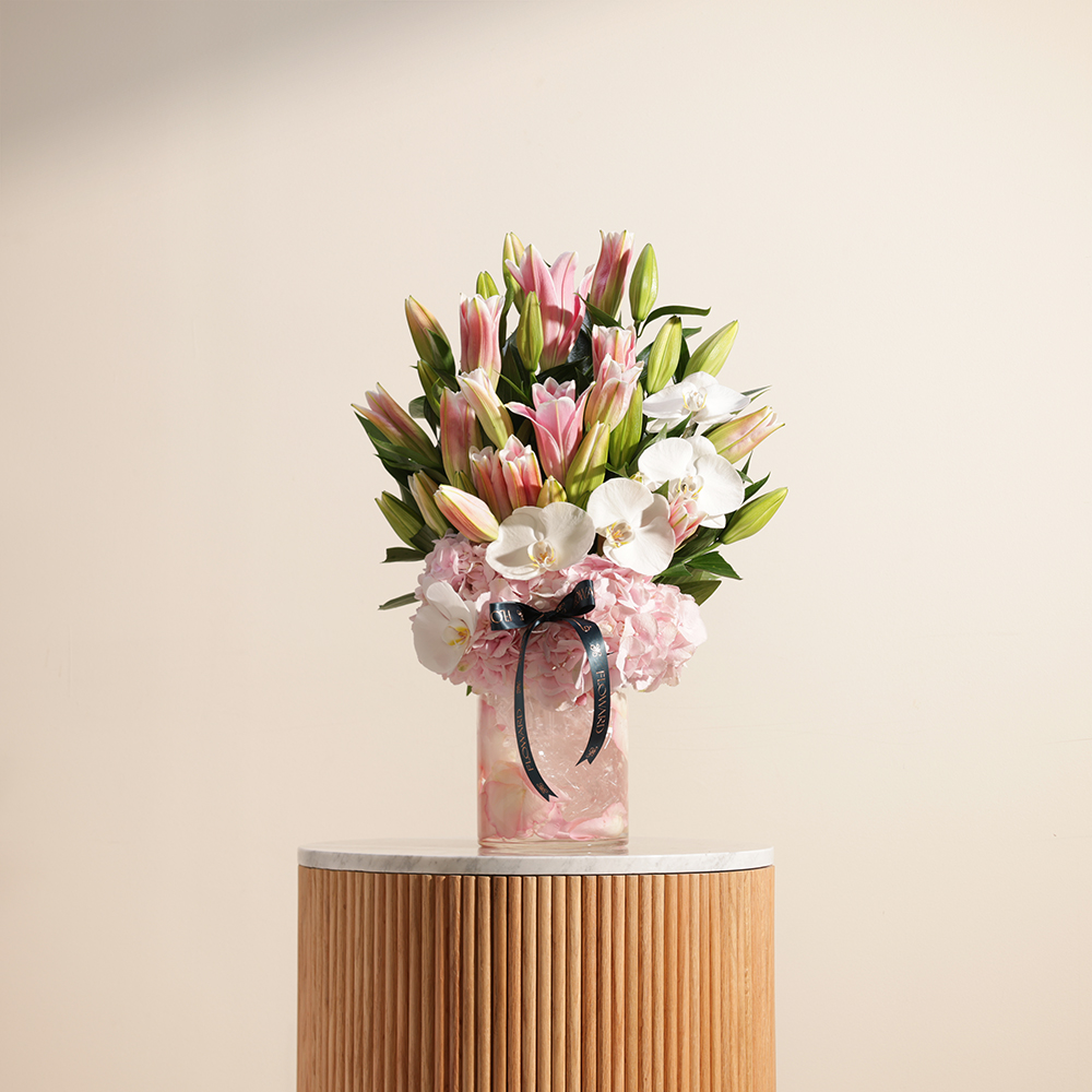 مزهرية الأزهار المبهجة