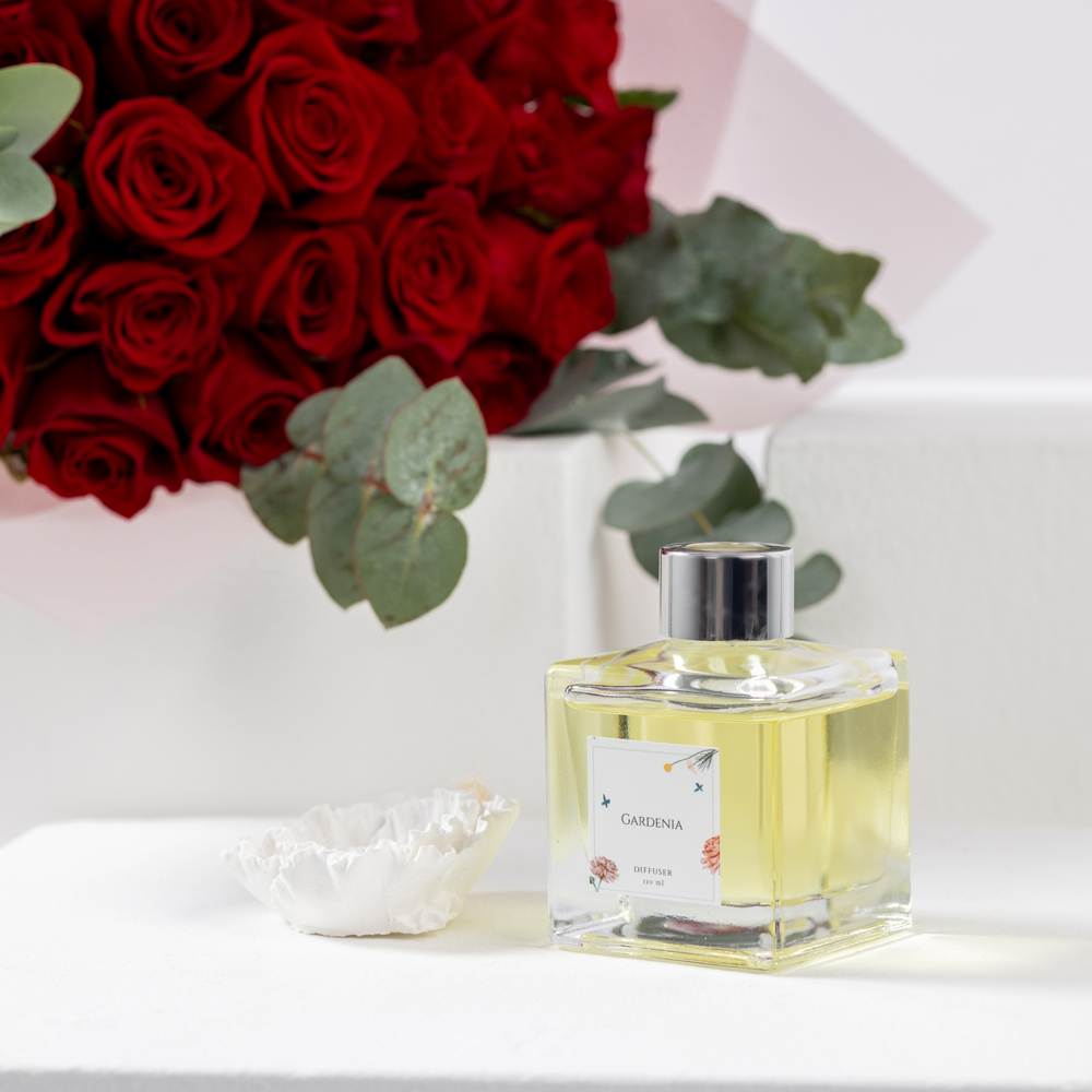 Floward Gardenia Diffuser | Moonlit Melody Bouquet