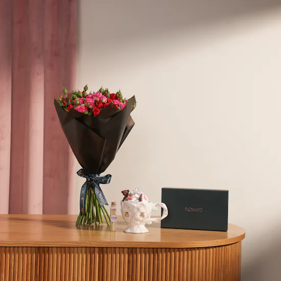 Floward Small Chocolates Box | Done By SHK Candle and Flowers