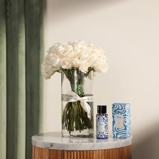 Abdul Samad Al Qurashi Viva La Vida Perfume | Magical Flowers Vase