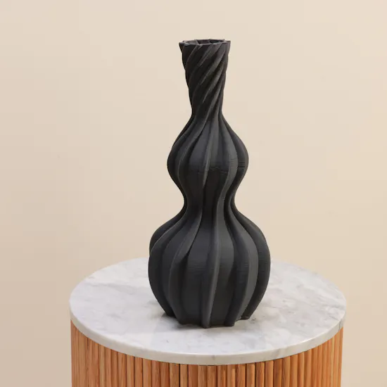 Floward 3D Elegant Vase | Black